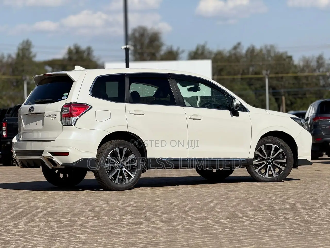 Subaru Forester 2017 White