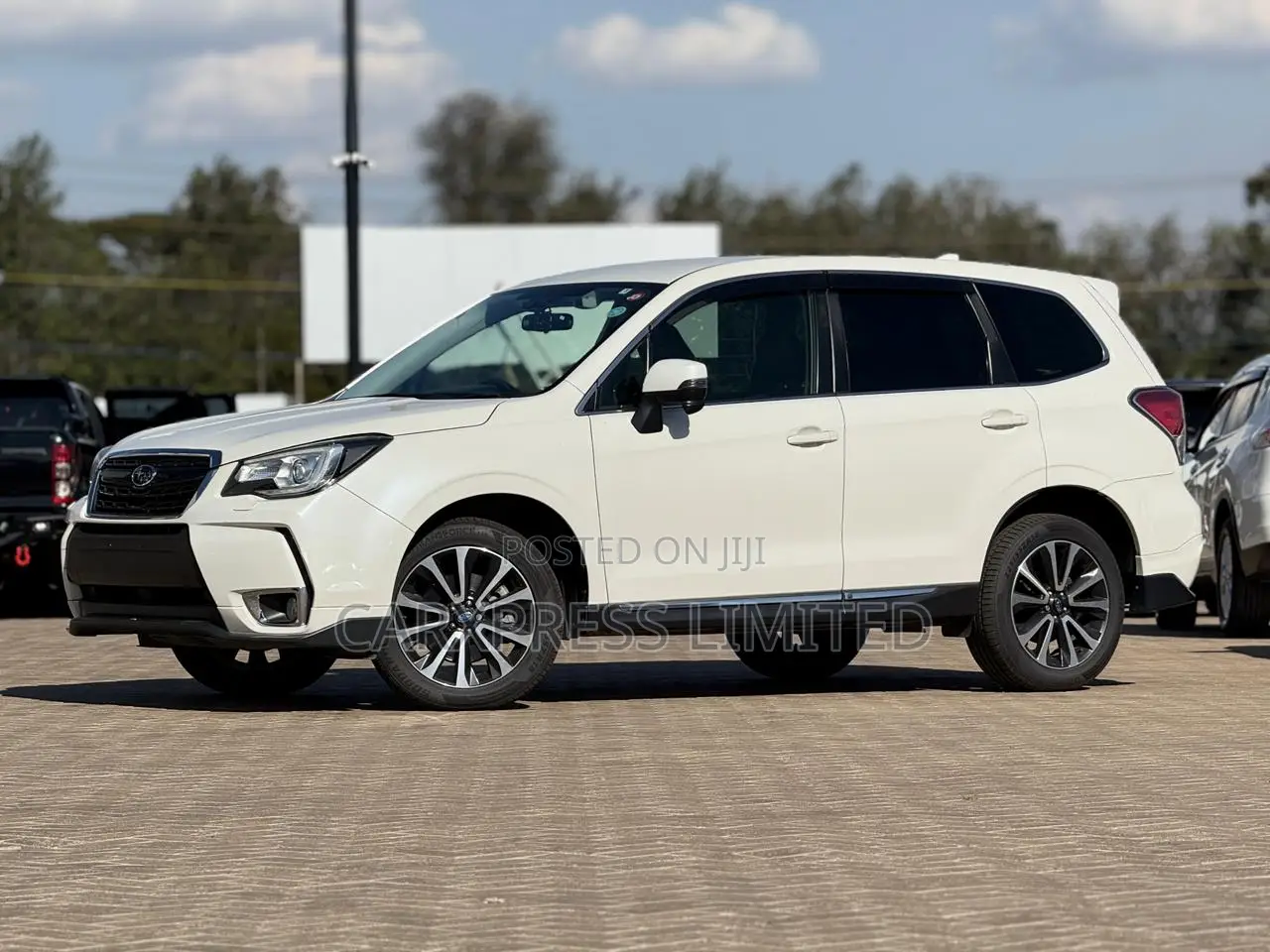 Subaru Forester 2017 White