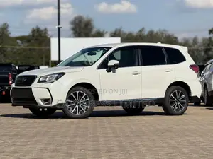 Subaru Forester 2017 White