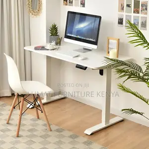 Sit-Stand Adjustable Table