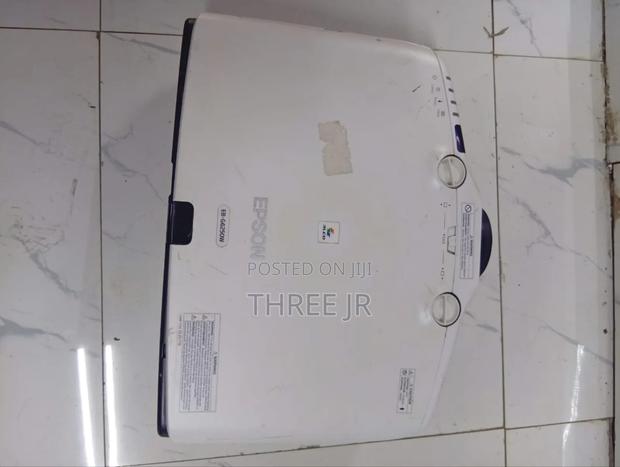 Epson G6250w With 6500lumens Ex Uk Projector - thumbnail 2