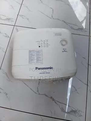 Panasonic PTVW 535n Ex Uk Projector 5000lumens