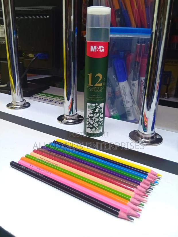 A Packet of 12pcs M G Color Pencil - 12 Colors - main view