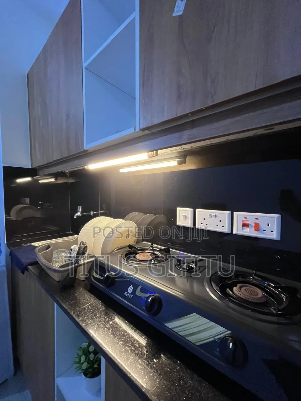 Cozy Studio Airbnb in Roysambu | Stunning Interior | Furnished