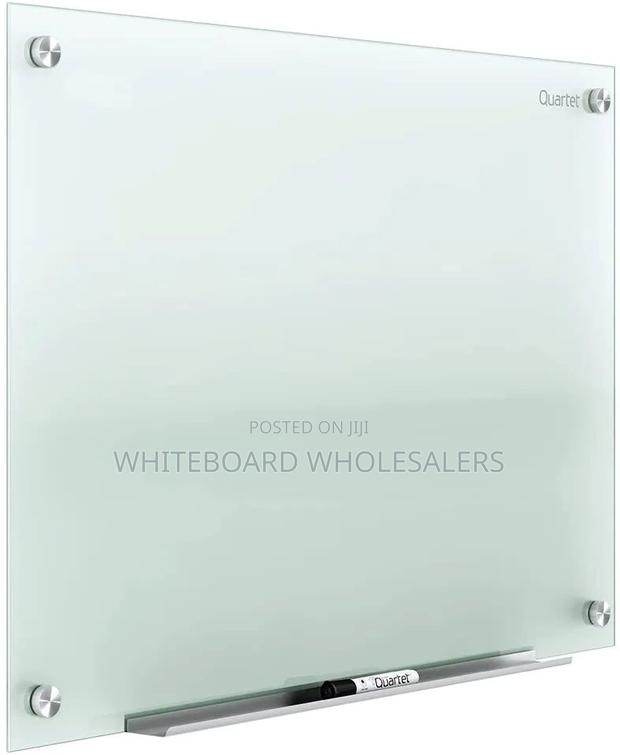 Glass Whiteboard – 1m X 1m (100cm X 100cm) - main view