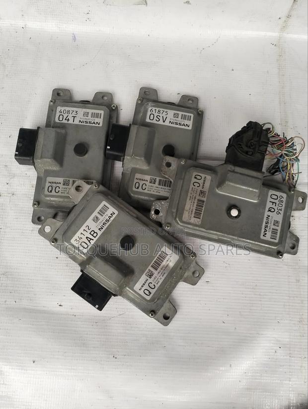 Nissan X-Trail T32 Transmission Control Module/Gear Computer. - thumbnail 2