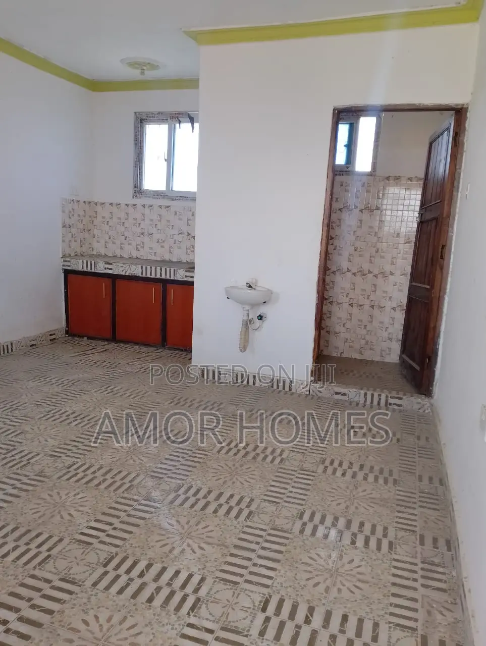 1bdrm Bedsitter in Vikwatani, Utange for rent