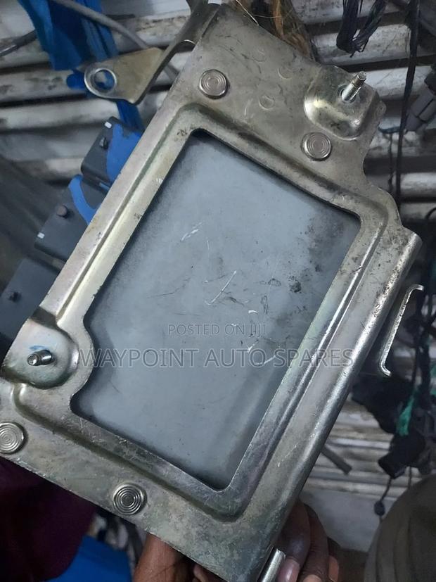 Nissan Serena Computer Box- Ff