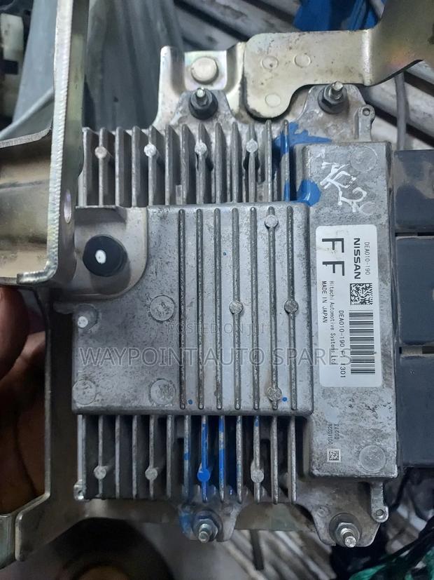 Nissan Serena Computer Box- Ff - thumbnail 2