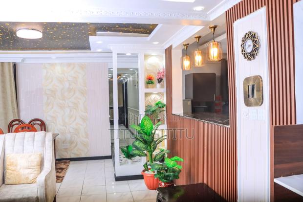 Luxury 4 Bedroom Airbnb in Parklands | 5 Mins to CBD | Furnished