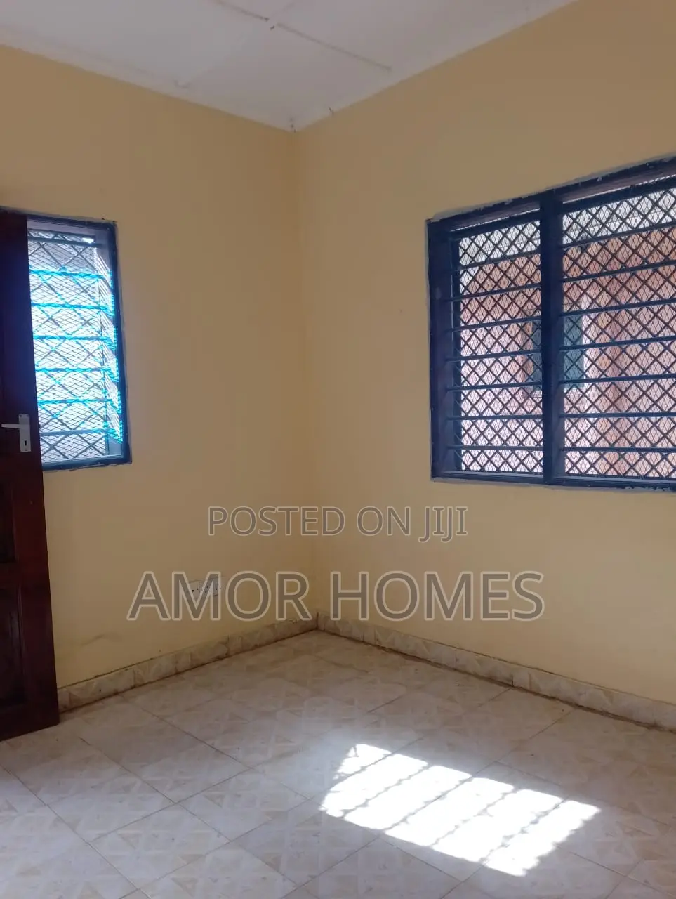 1bdrm Bedsitter in Kiembeni for rent