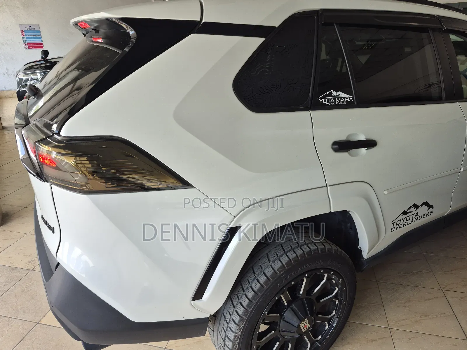 Toyota RAV4 2019 White