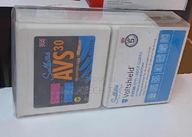 Sollatek –Avs30 Automatic Voltage Switcher - main view