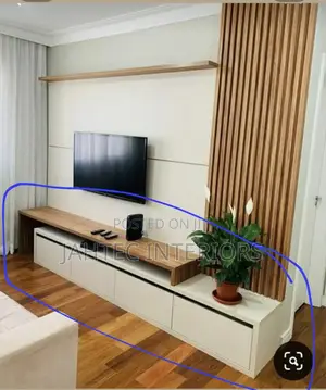 Kitchen Cabinets and Feeting