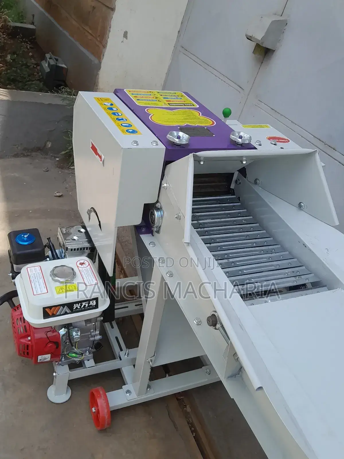 Petrol Engine Chopper Grinder Machines