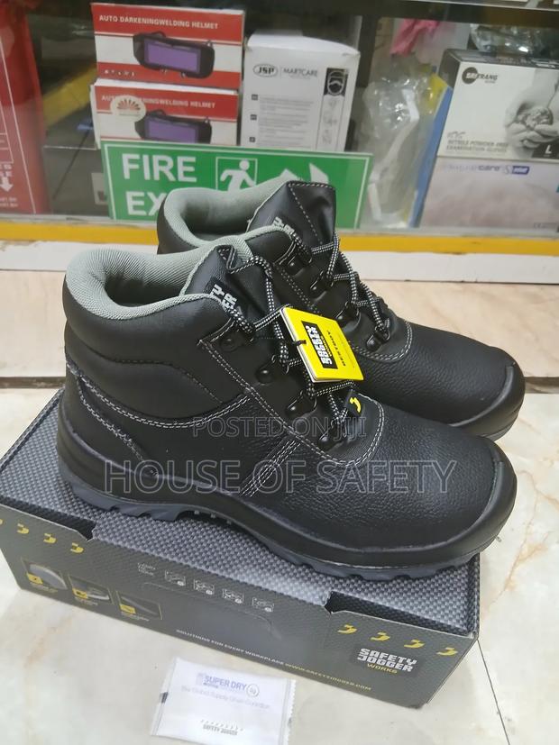 Water Resistant Upper - thumbnail 2