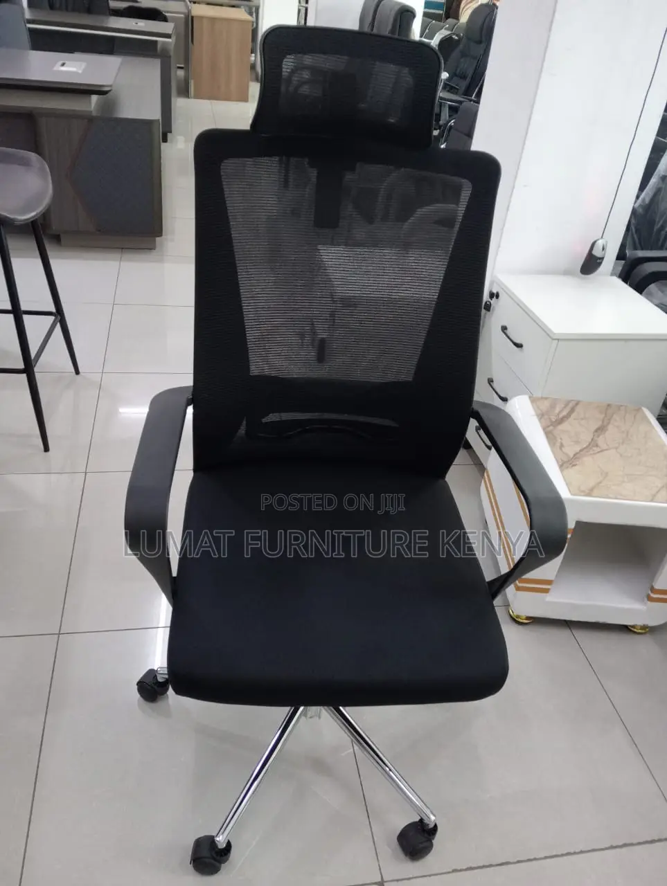 Adjustable Mesh Office Chair