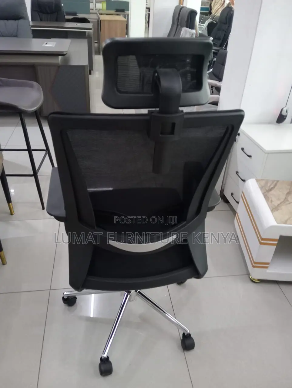 Adjustable Mesh Office Chair