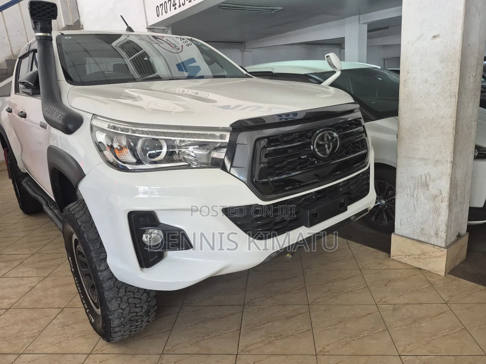 Toyota Hilux 2020 White