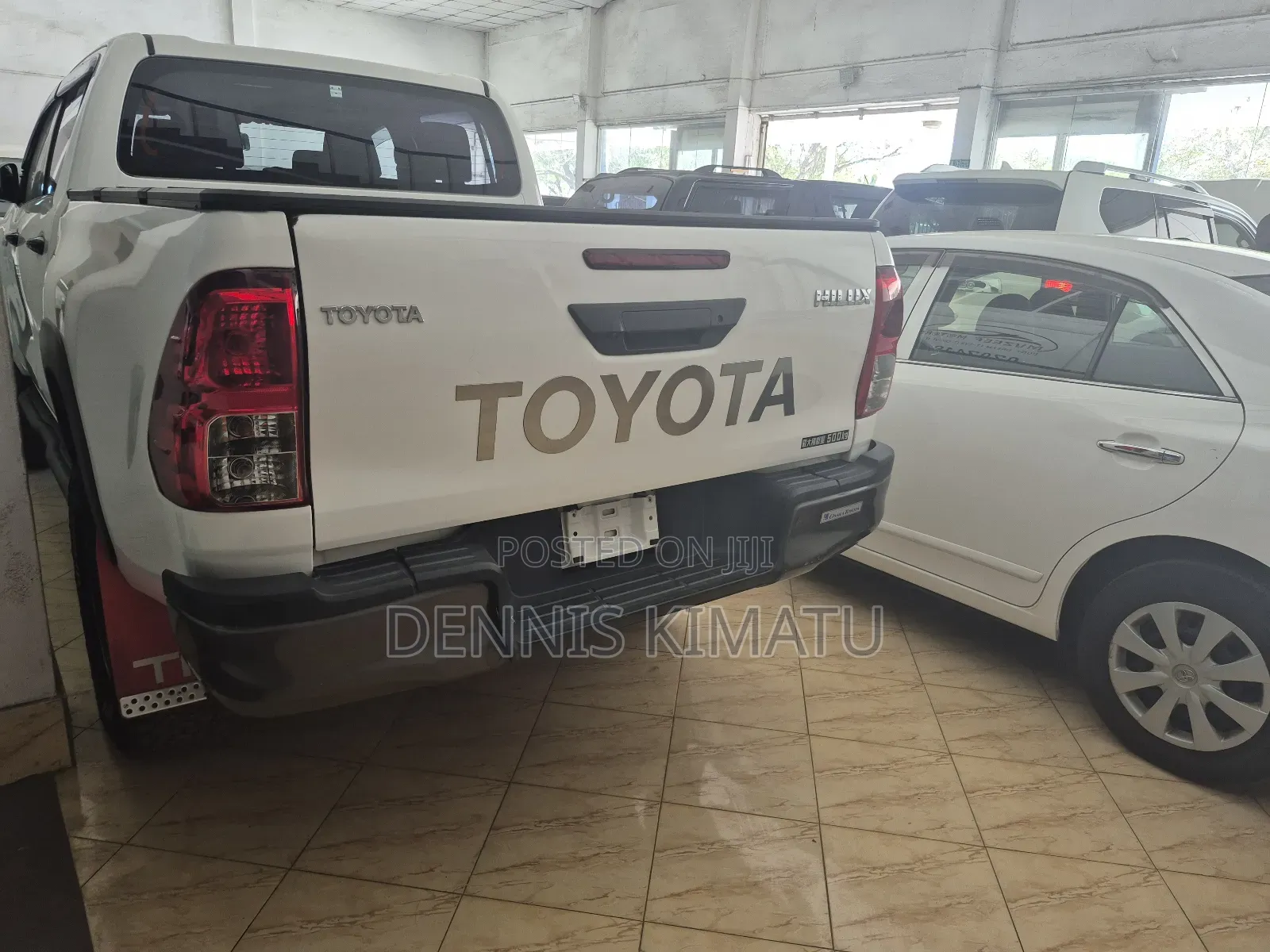 Toyota Hilux 2020 White