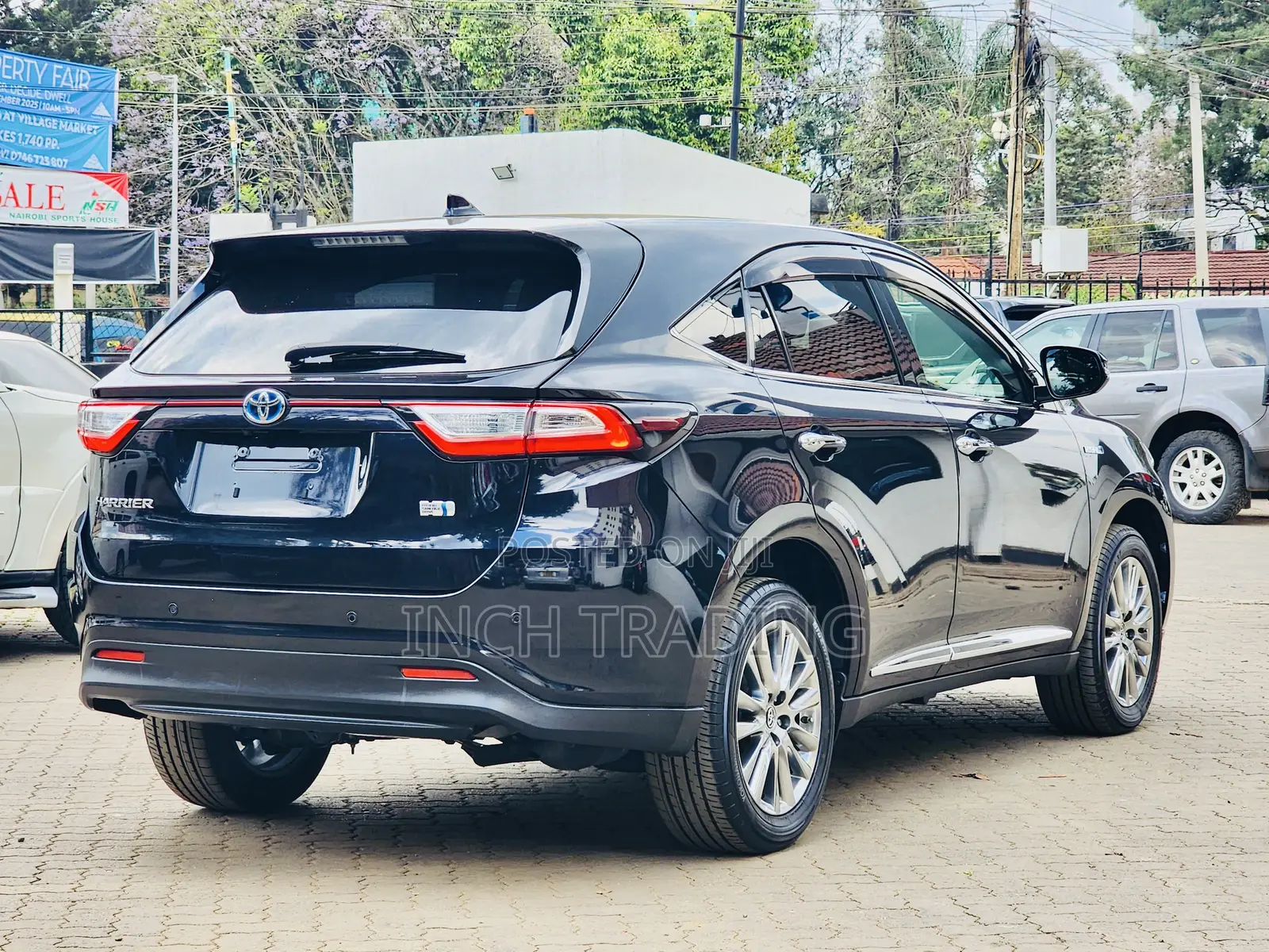 Toyota Harrier 2.5 Hybrid 4WD 2018 Black