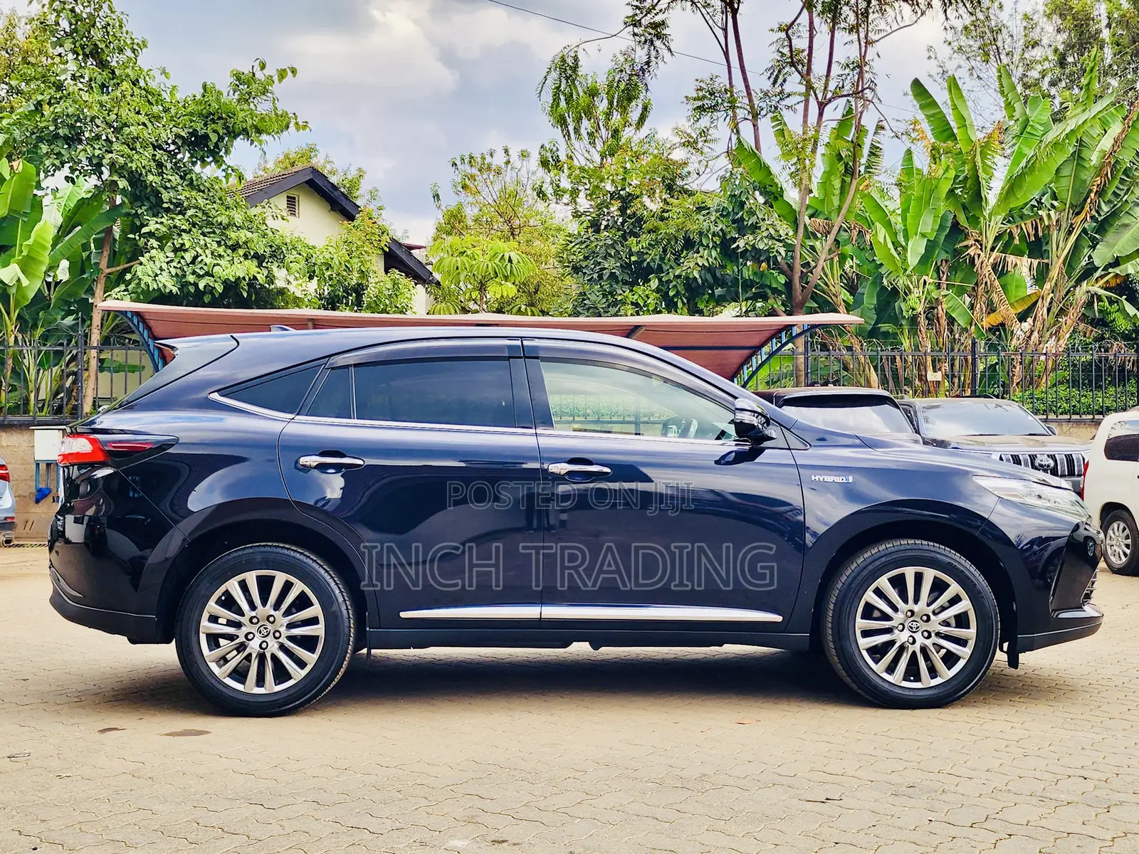 Toyota Harrier 2.5 Hybrid 4WD 2018 Black