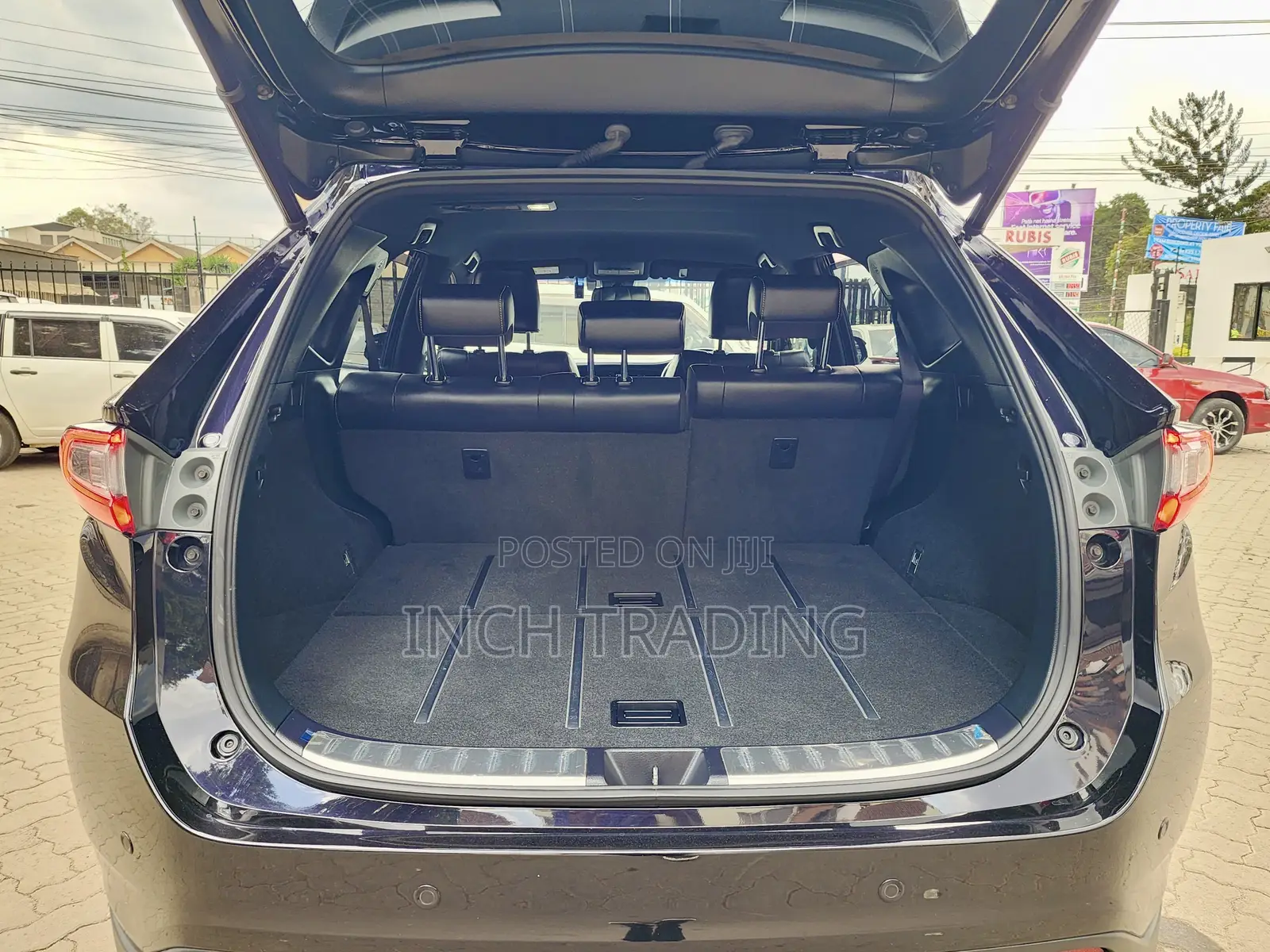 Toyota Harrier 2.5 Hybrid 4WD 2018 Black
