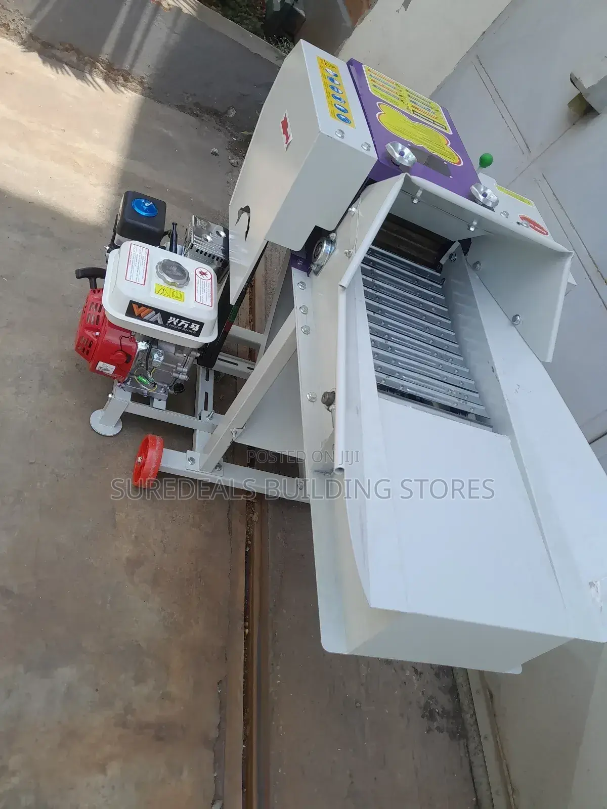 Engine Fitted Chopper Grinder High Speed
