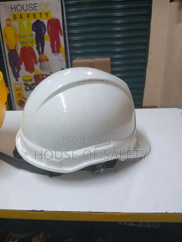 Breathable And Lightweight Heavy Duty Helmets