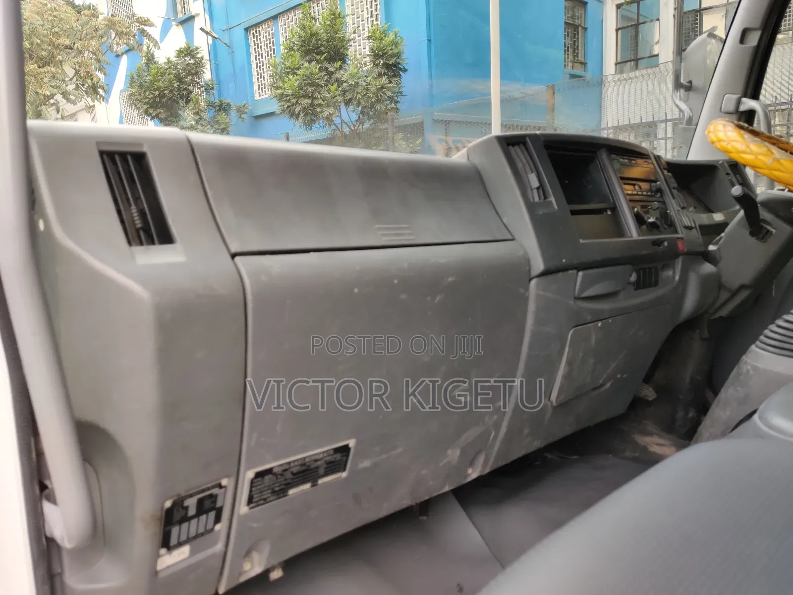 Isuzu Frr90 Blue Power