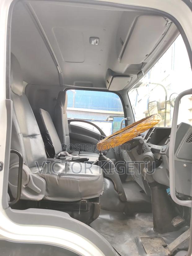 Isuzu Frr90 Blue Power - thumbnail 11