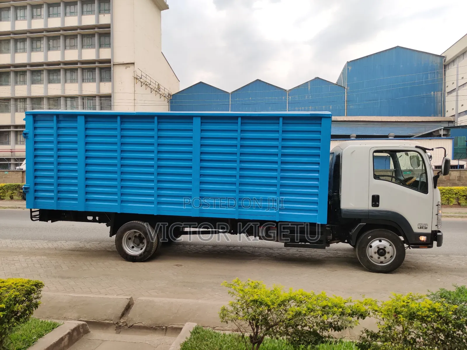 Isuzu Frr90 Blue Power