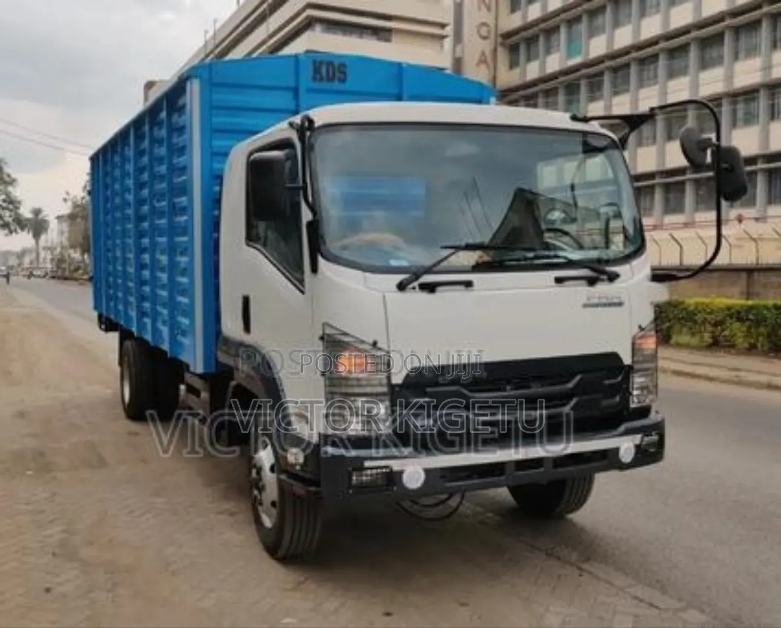 Isuzu Frr90 Blue Power