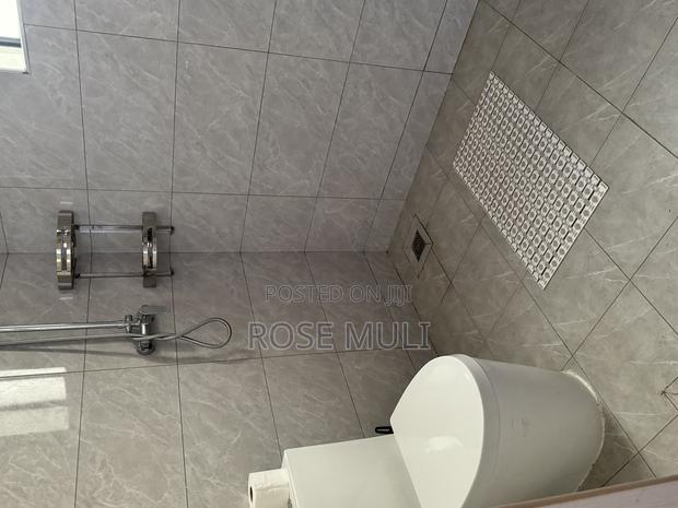 1 Bedroom Airbnb Apartment in Ruaka - thumbnail 4