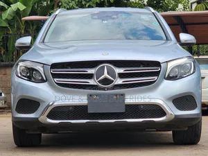 Mercedes-Benz GLC-Class 2016 Blue