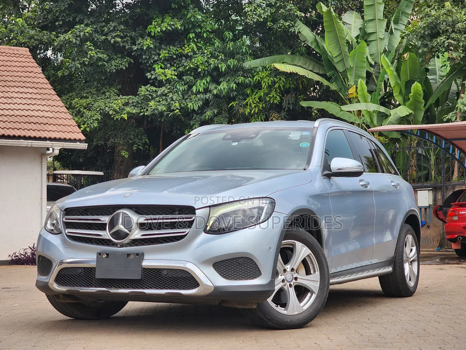Mercedes-Benz GLC-Class 2016 Blue