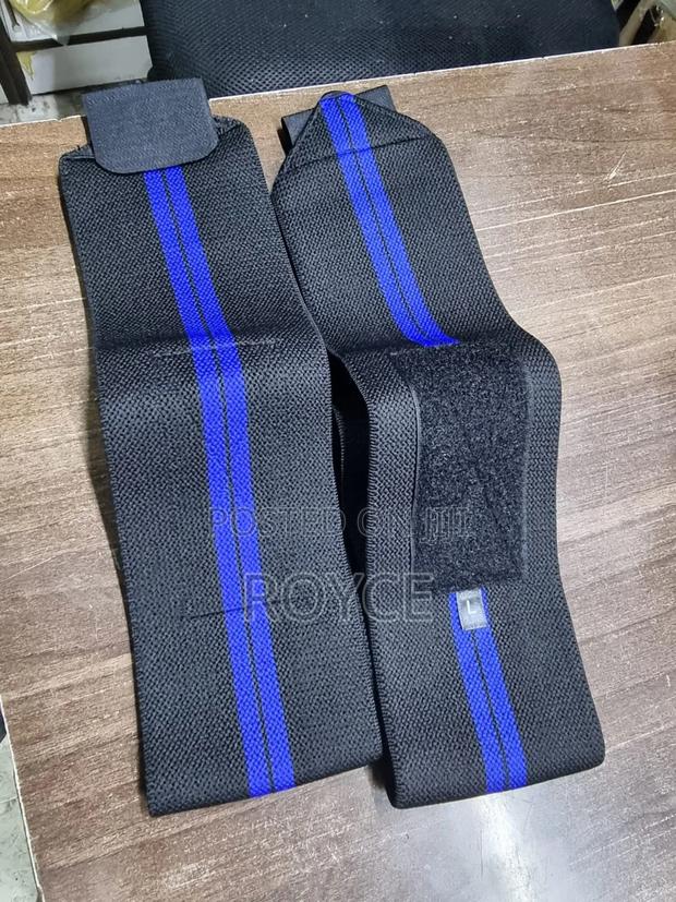 Wrist Wraps With Thumb Loops - thumbnail 5