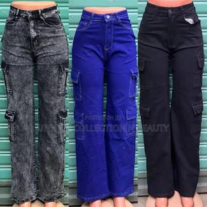 Ladies Classic Cargo Trousers - thumbnail 2