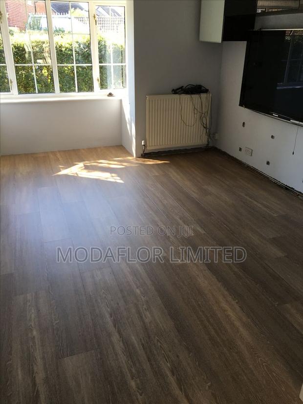 Premium Laminate Floor Boards – Real Wood Feel at a Better Price