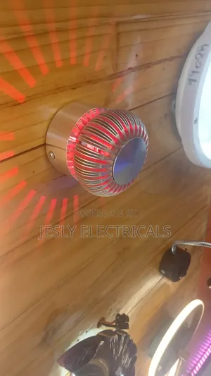 Led Wall-Mounted Light Fixtures
