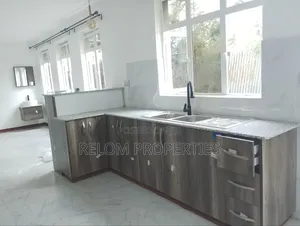4bdrm Maisonette in Karen for rent
