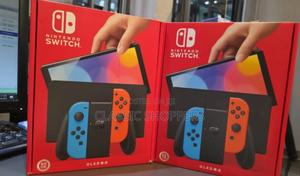 Nintendo Switch Oled Console - thumbnail 2