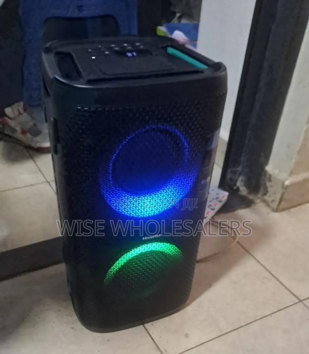 Hisense Party Rocker One (Hp100) Speaker.