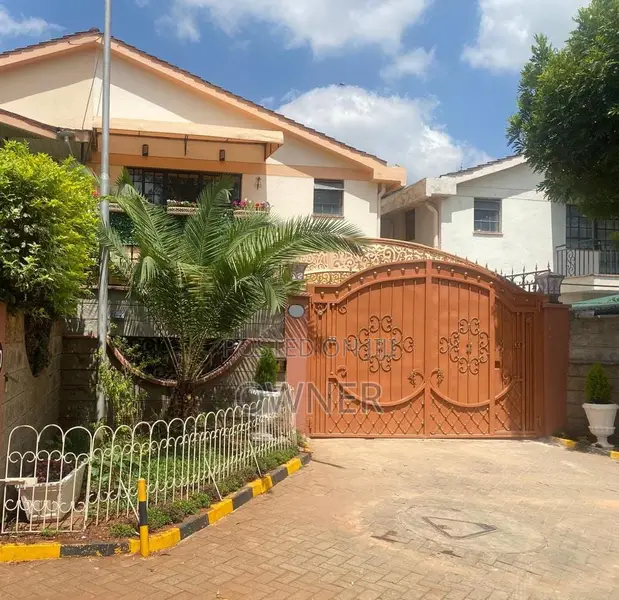 4bdrm Maisonette in Executive Housing, South B for sale