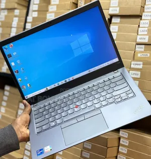 Laptop Lenovo Thinkpad T14s Gen 2 16GB Intel Core I7 SSD 512GB