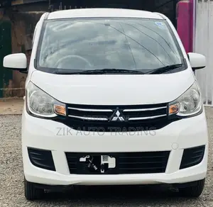 Mitsubishi EK Wagon 2018 White