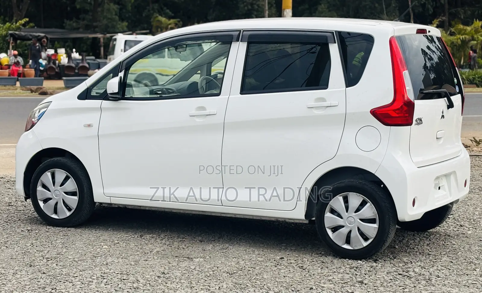 Mitsubishi EK Wagon 2018 White