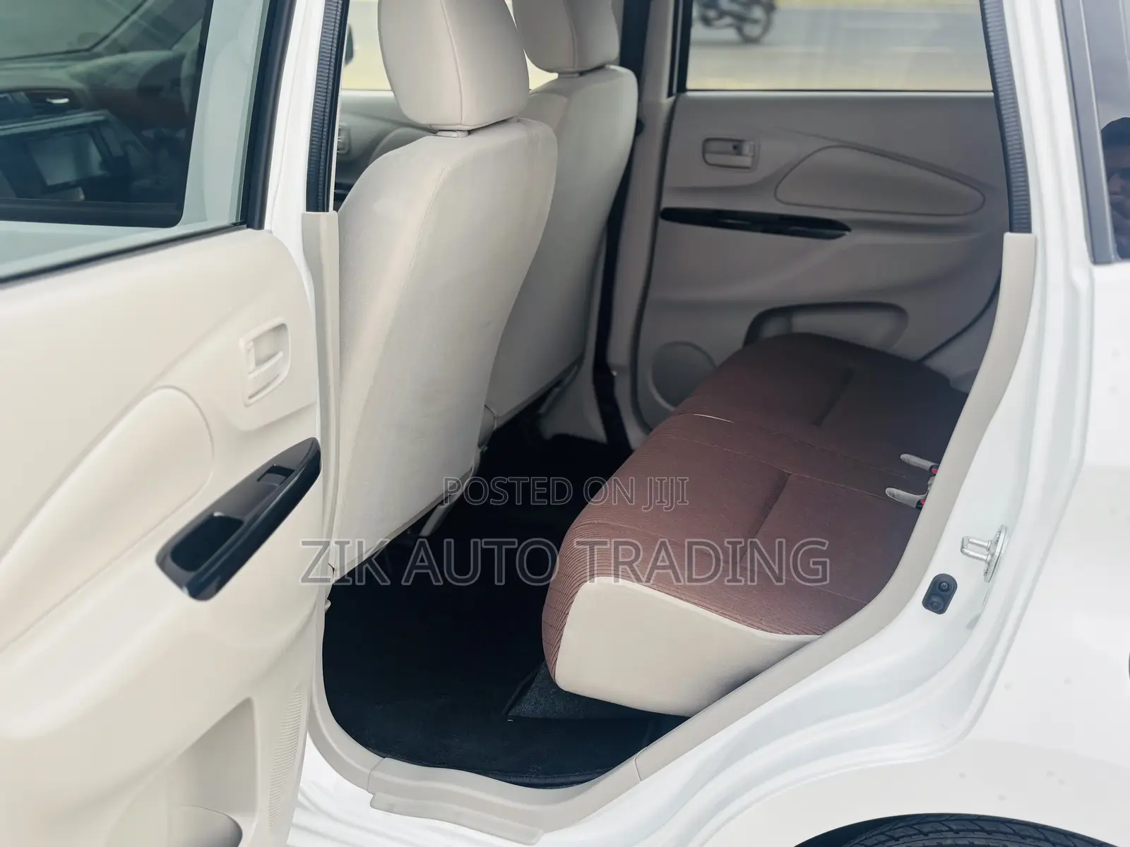 Mitsubishi EK Wagon 2018 White