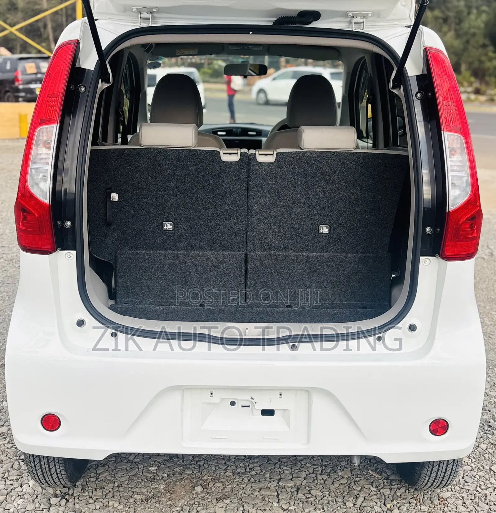 Mitsubishi EK Wagon 2018 White