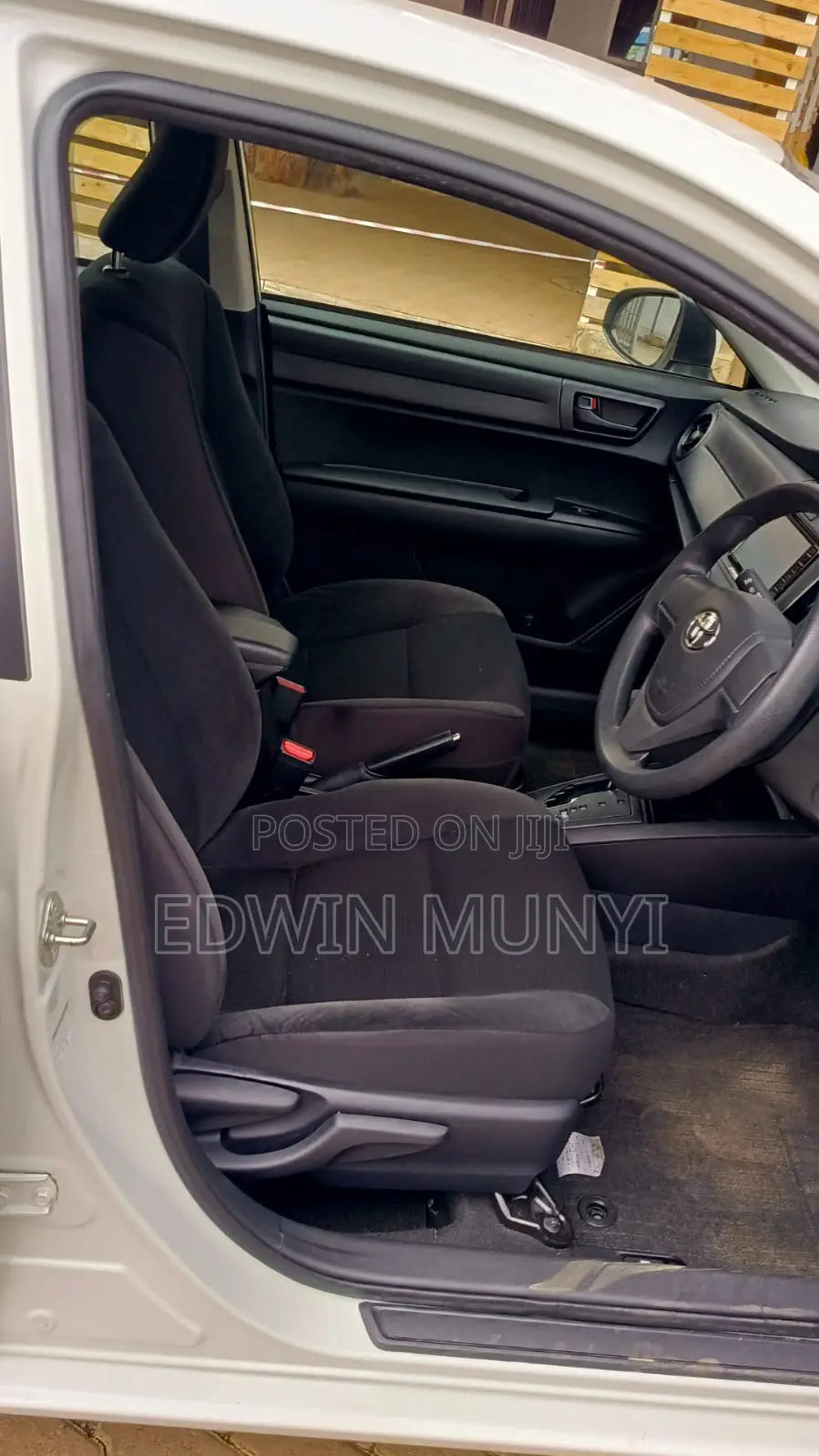 Toyota Axio 1.3 X 2WD 2018 White